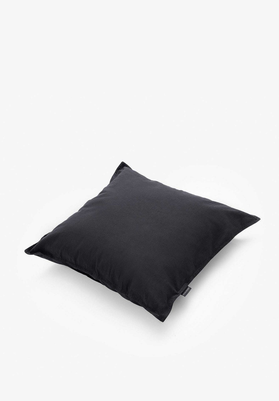 Scalpers Plain Cushion | Cushions